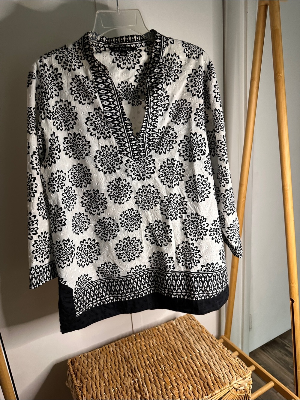 Zac & Rachel Black and White Floral Medallion Tunic